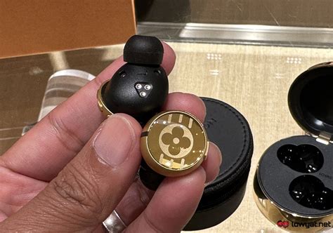 lv supreme airpods|Louis Vuitton Horizon Light Up Earphones.